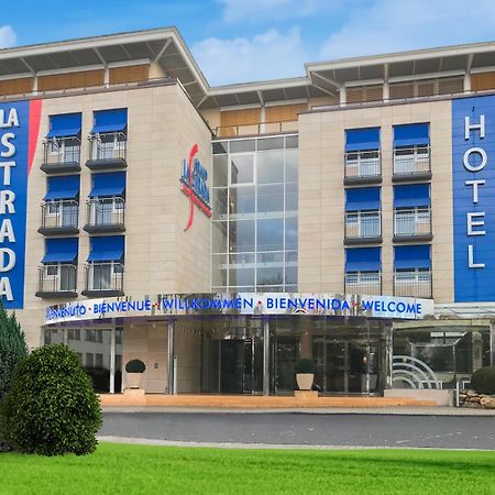 Hotel La Strada Кассель Экстерьер фото