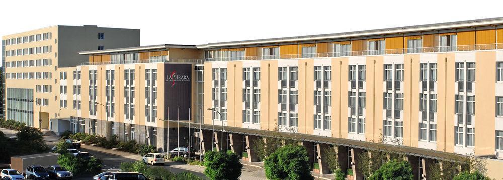Hotel La Strada Кассель Экстерьер фото