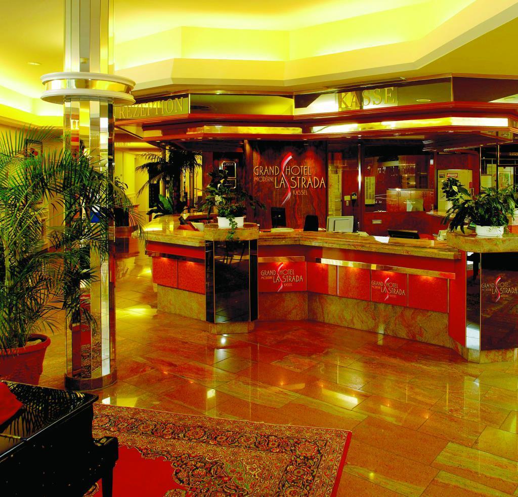 Hotel La Strada Кассель Интерьер фото