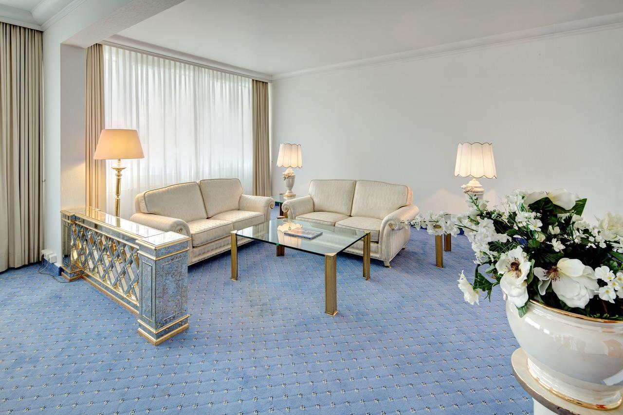 Hotel La Strada Кассель Экстерьер фото