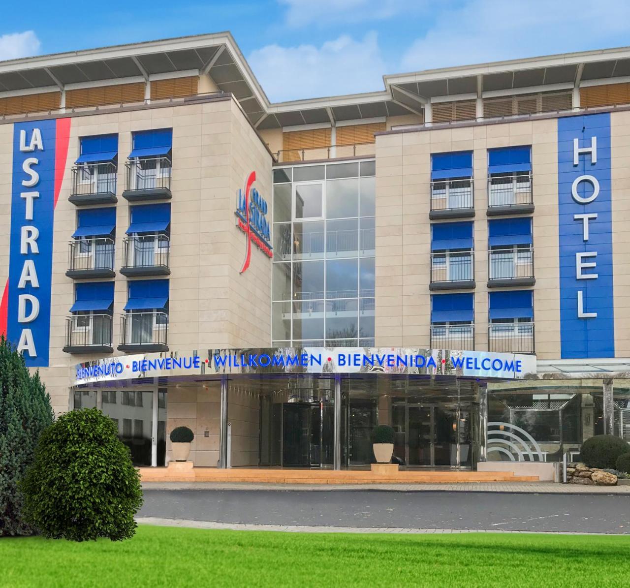 Hotel La Strada Кассель Экстерьер фото